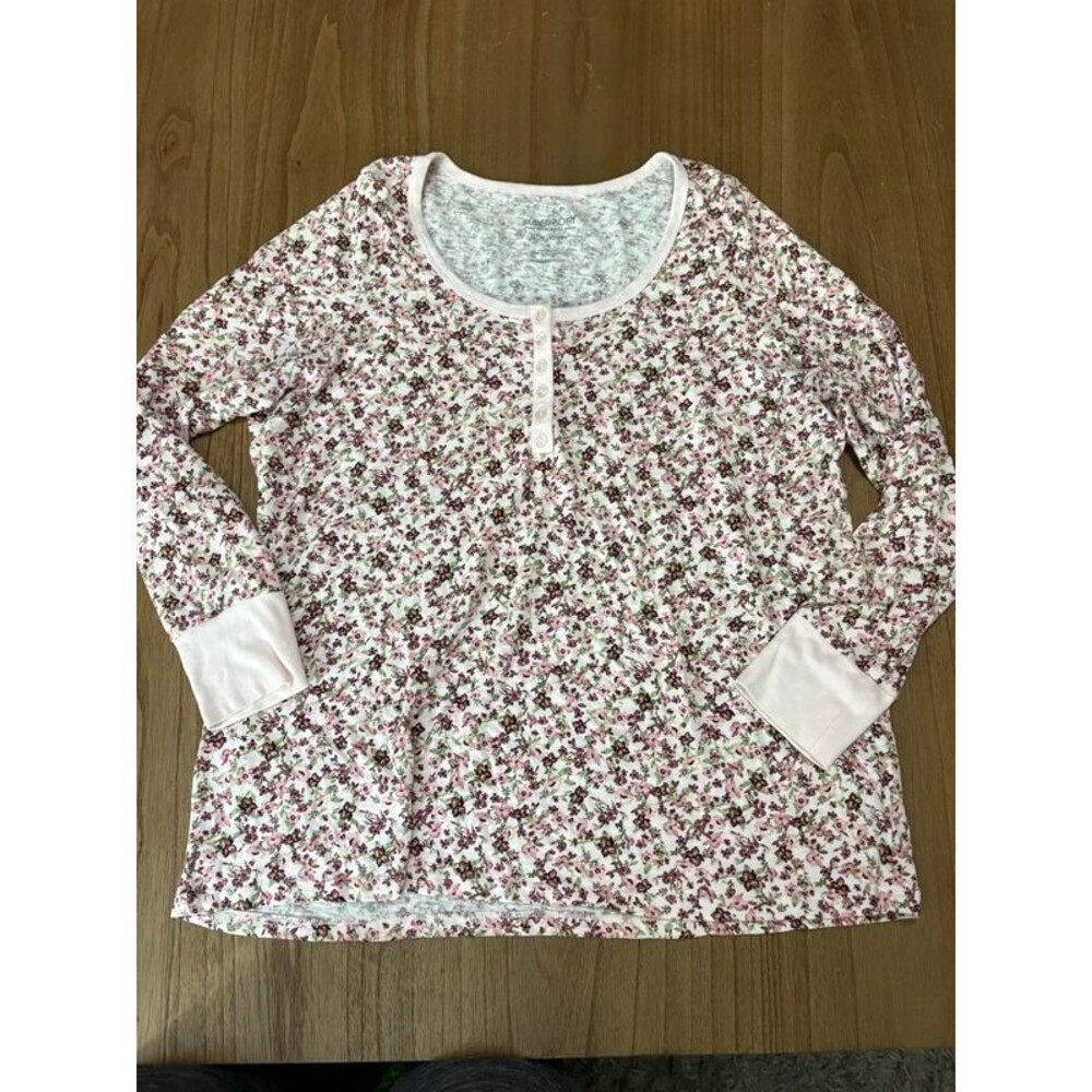 Torrid 0 / XL super soft slub jersey floral long sleeve